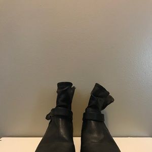 BONGO Black Booties